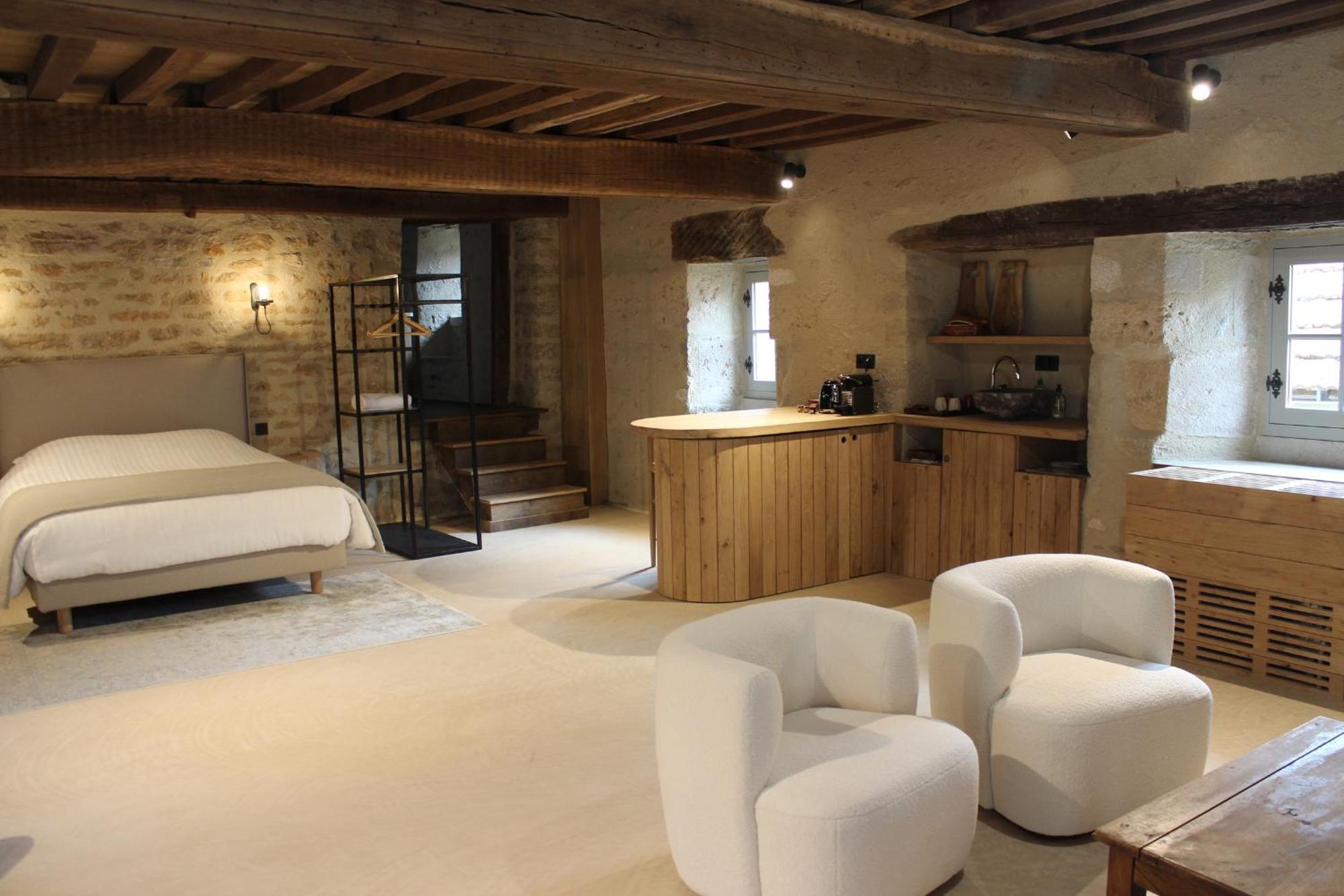 Chateauneuf Suites Dış mekan fotoğraf