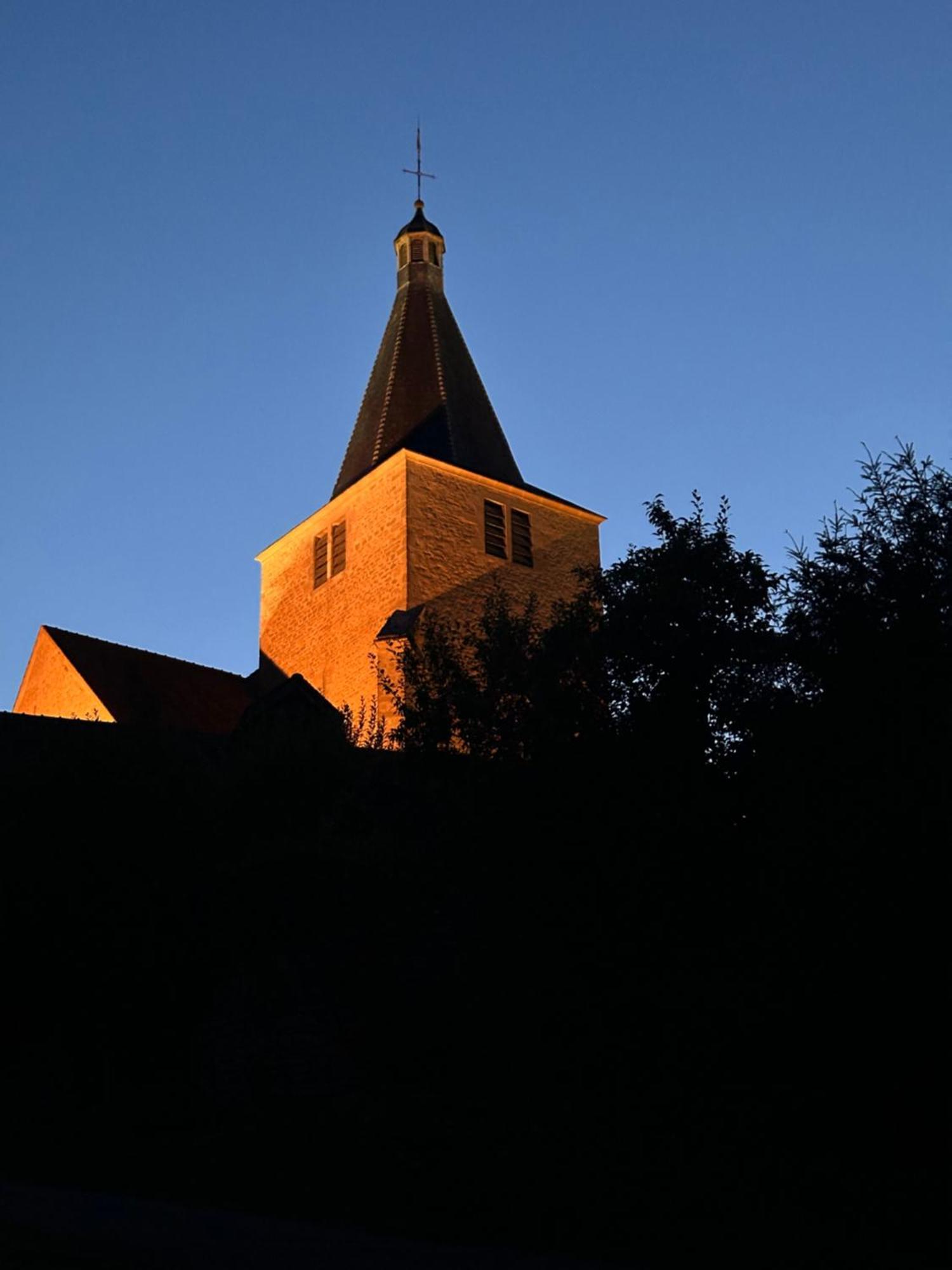 Chateauneuf Suites Dış mekan fotoğraf